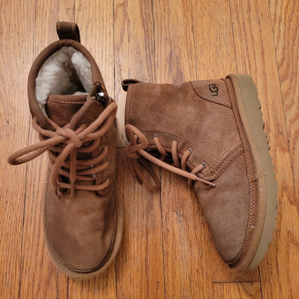 UGG 1 Kids Boots Chestnut Suede Lace Up Zip Shearling NEUMEL II Winter Granola